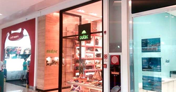 Rede Outer Shoes forma vendedores e cria modelo para medir a performance das franquias