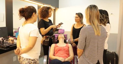 7 franquias em que o negócio é a capacitação profissional