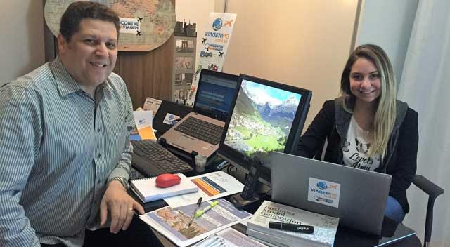Paixão por viagem vira negócio rentável para pai e filha