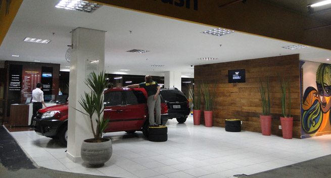 Confira as melhores opções para lavar o carro