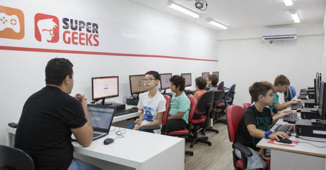 17-	SuperGeeks – R$ 22 mil