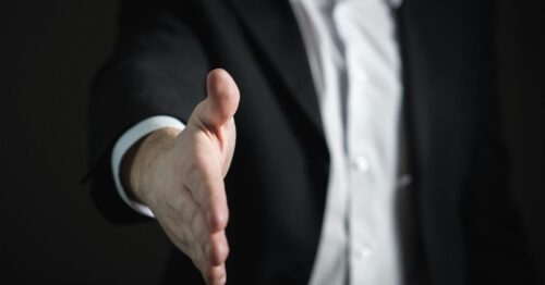 Vantagens competitivas do sistema de franquias: Por que investir nesse modelo de negócios?